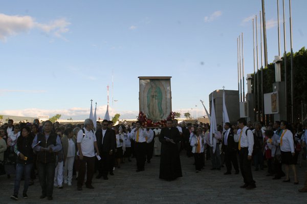 XXV ROSARIO ARQUIDIOCESANO