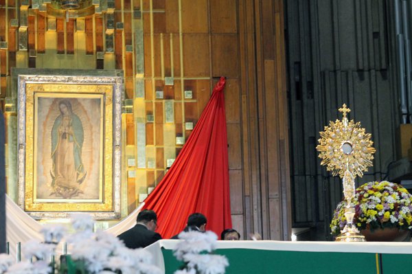 XXV ROSARIO ARQUIDIOCESANO